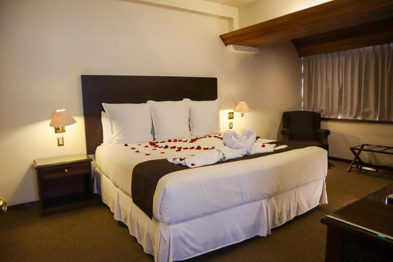 J&A Classic Hotel Lima Bagian luar foto