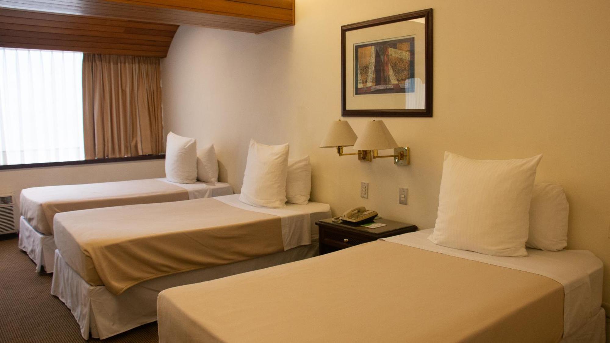 J&A Classic Hotel Lima Bagian luar foto
